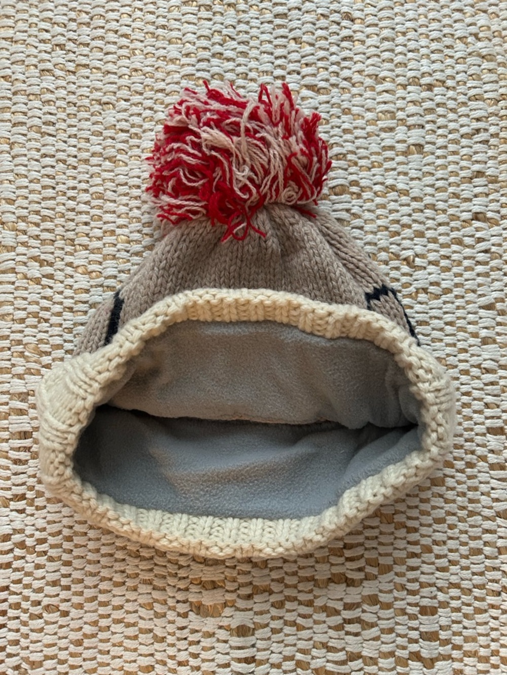 Patagonia Snowbelle Beanie - Picture 3 of 3